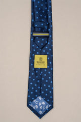 CV807 patterned tie