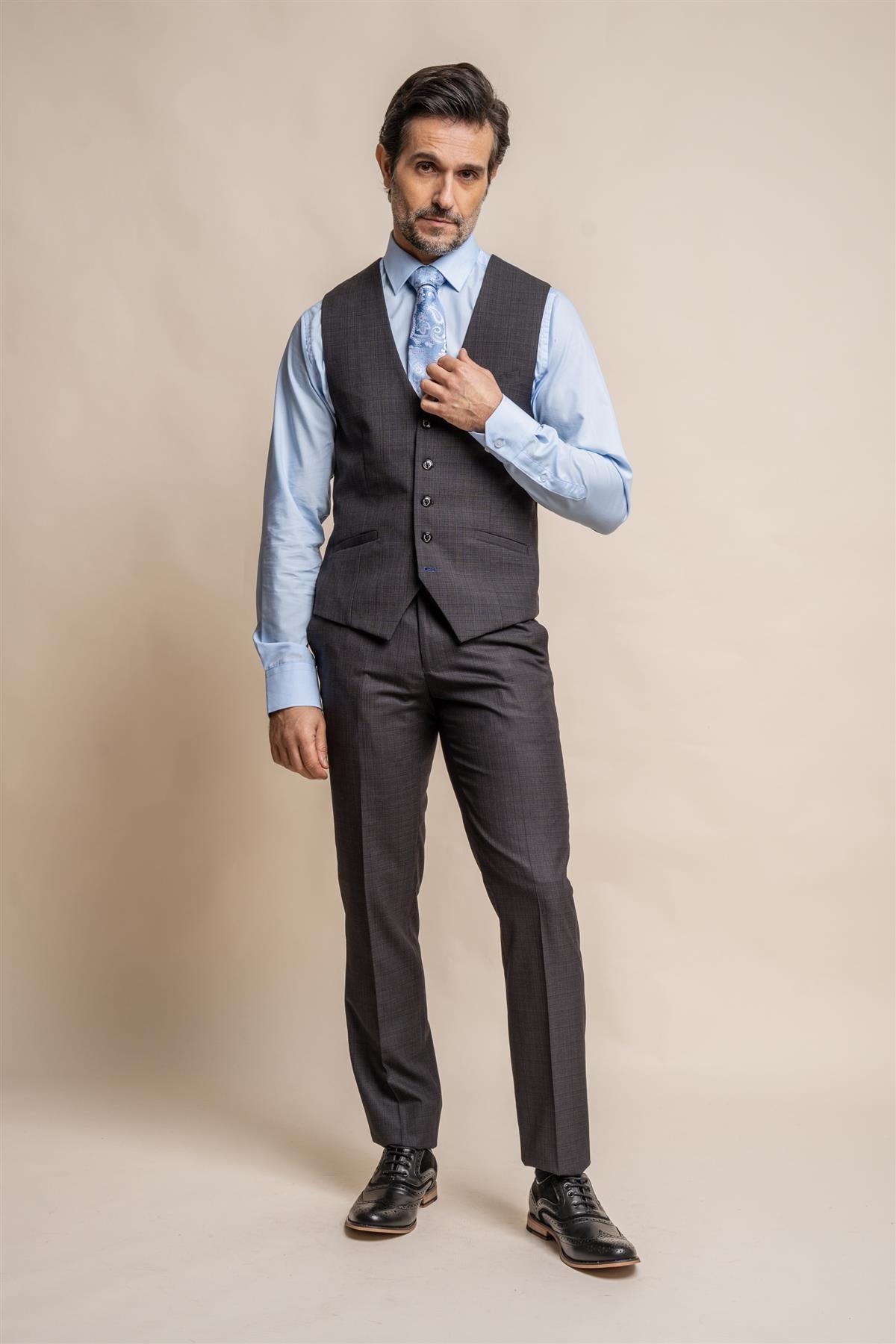 Seeba graphite waistcoat front