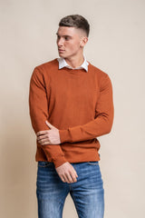 KN101 rust crewneck knitwear front