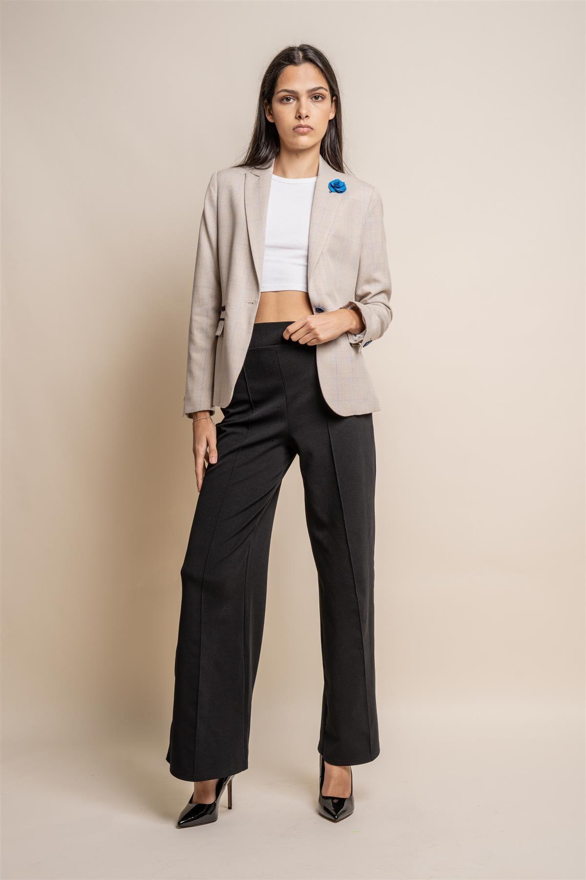 Caridi ladies beige blazer front