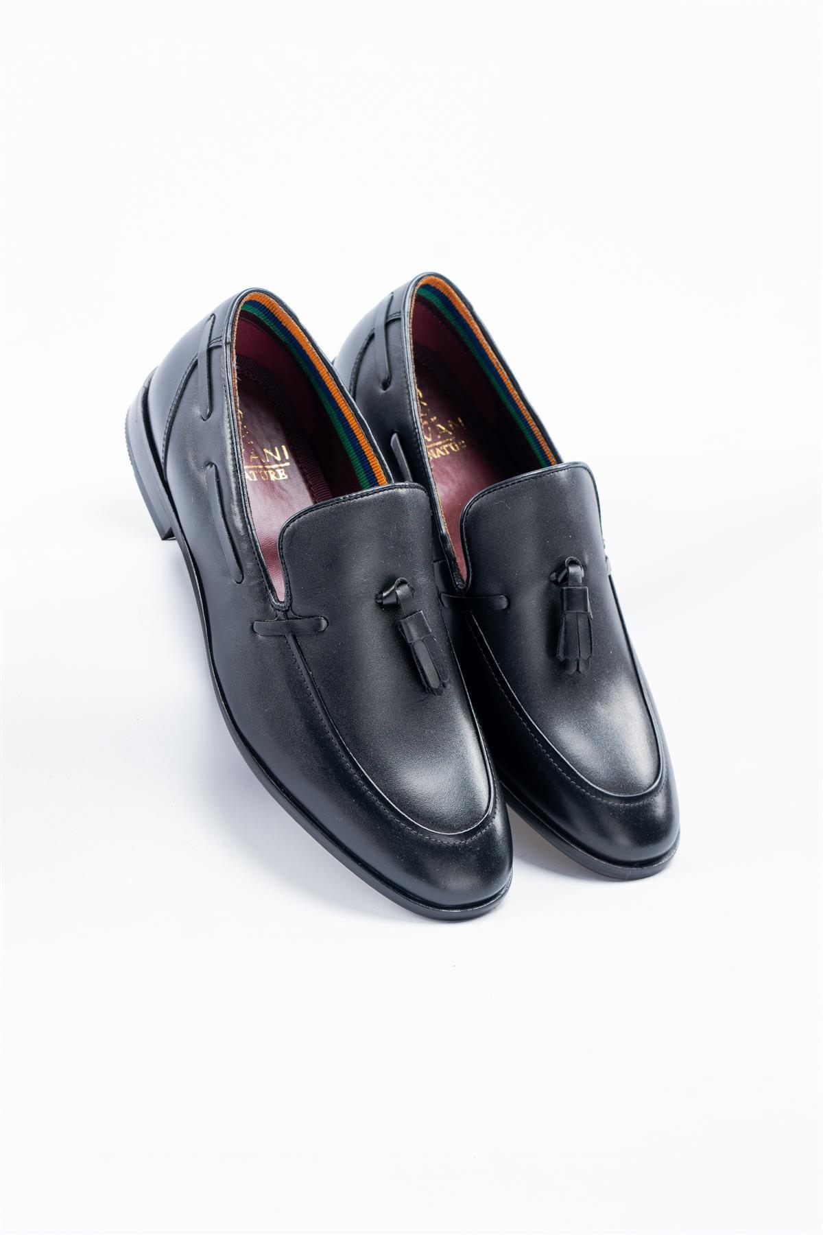 Freemont black loafers front