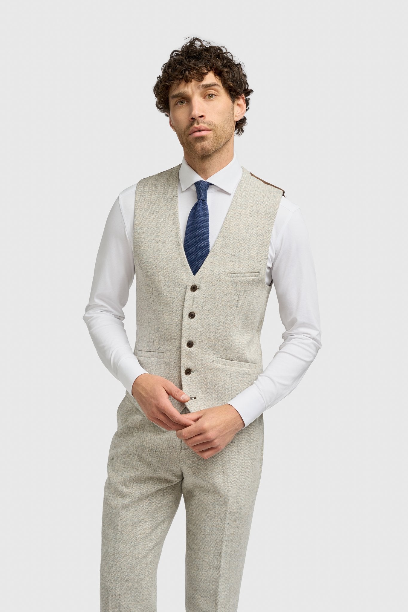 Thomas Pearl Tweed Three Piece Suit - House of Cavani