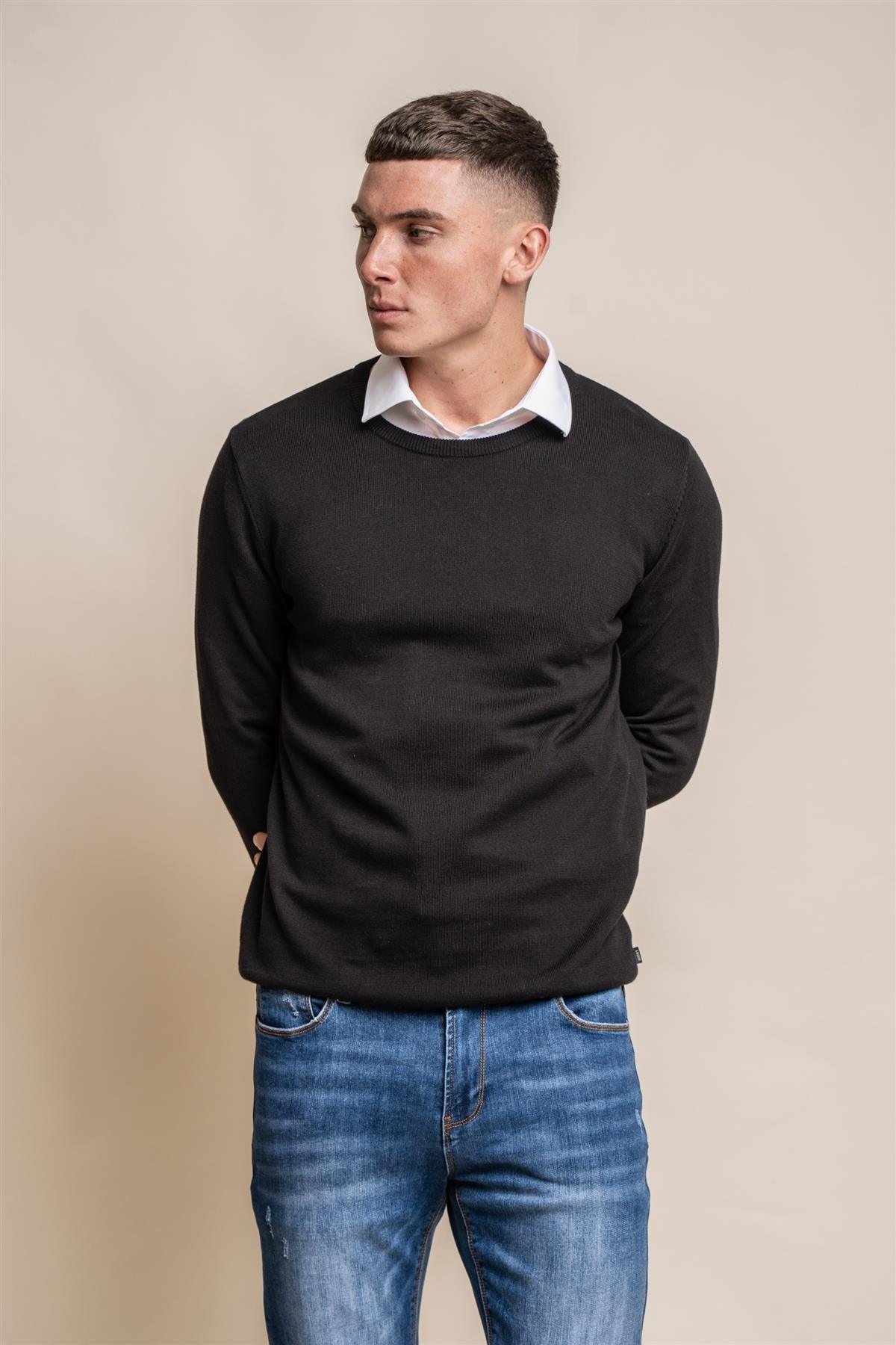 KN101 black crewneck knitwear front