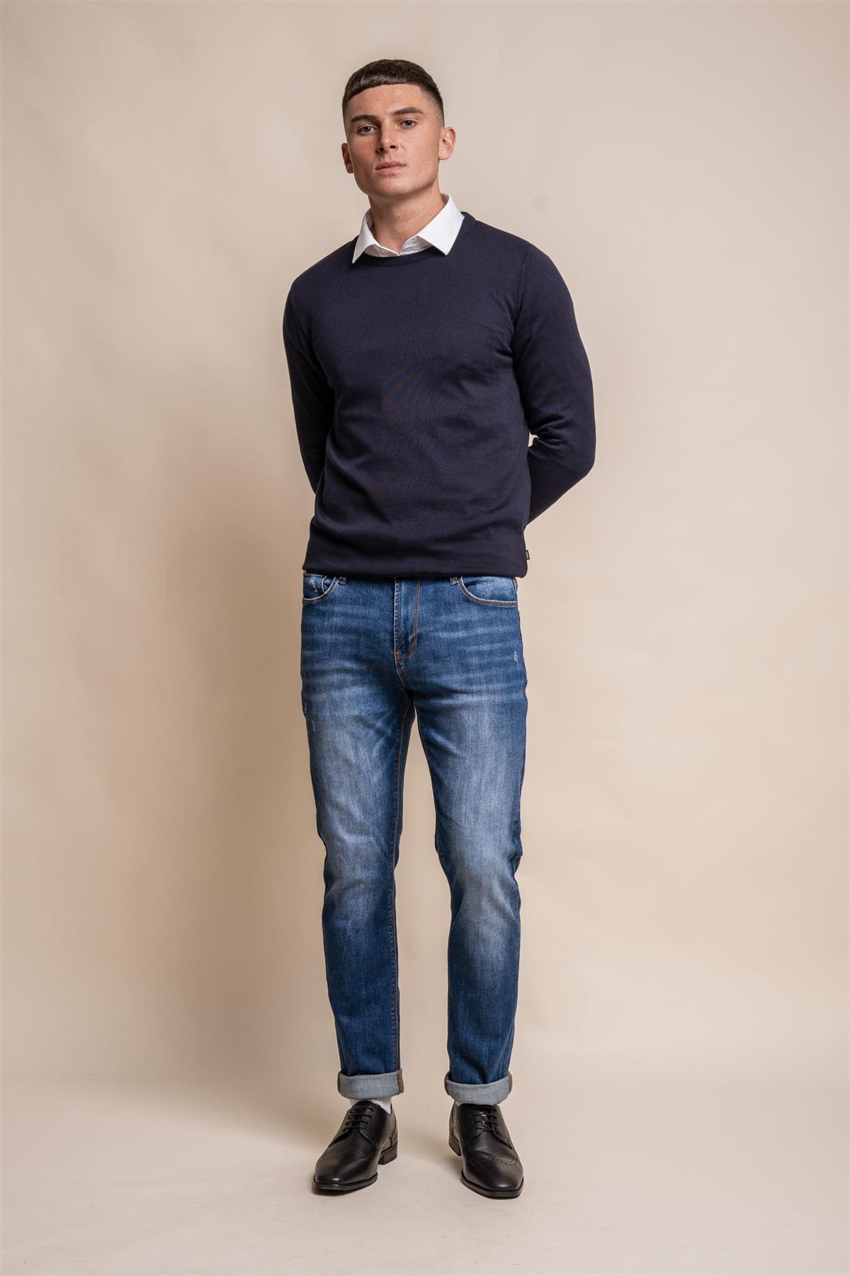 KN101 navy crewneck knitwear front