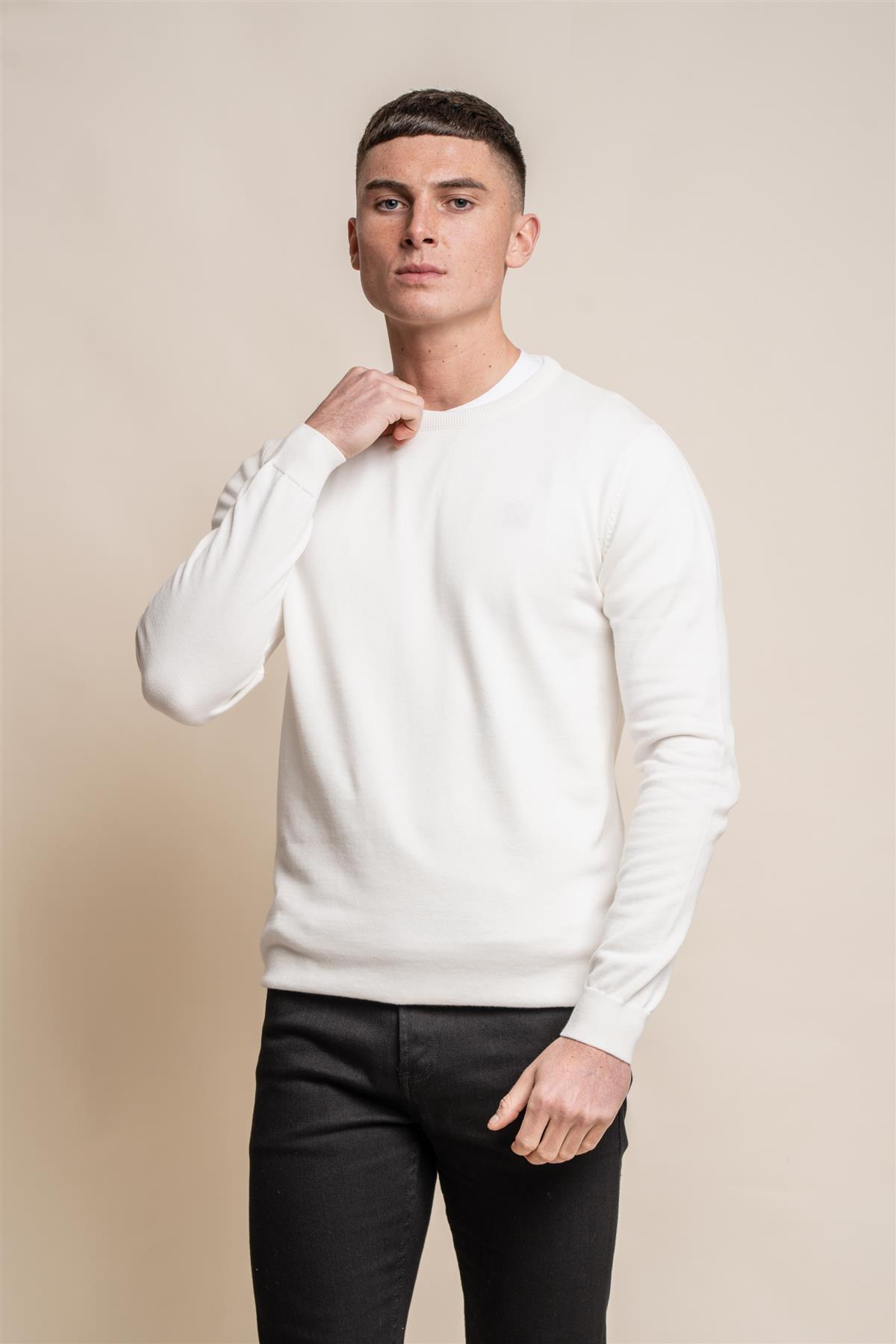 KN101 new ecru crewneck knitwear front