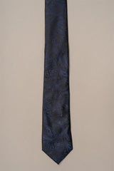 CV813 patterned tie