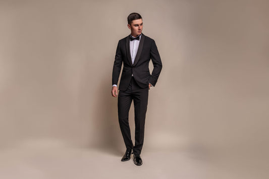 Tuxedo vs Suit: What are the Key Differences?