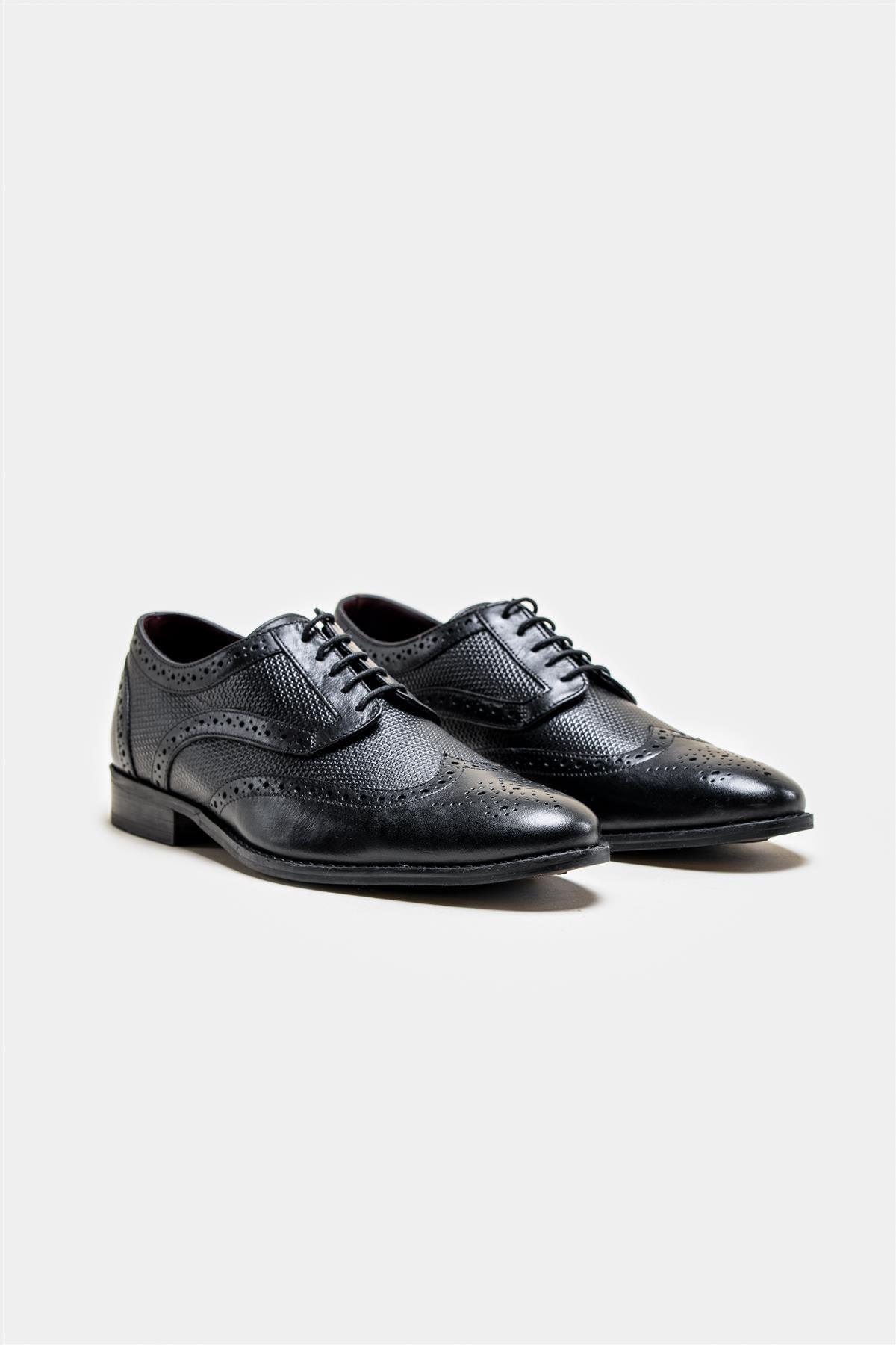 Orleans black shoe front