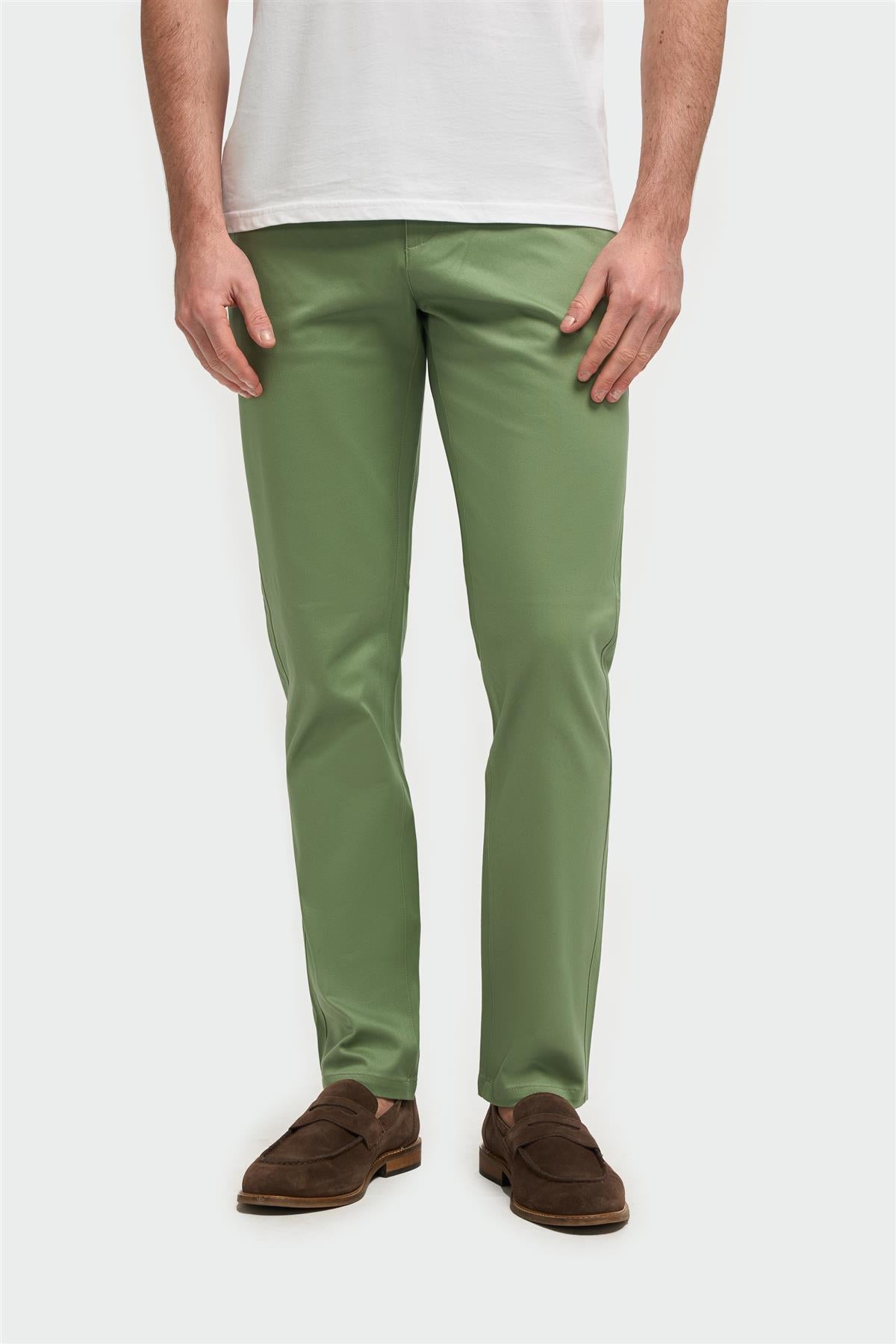 Dakota Jade Chino