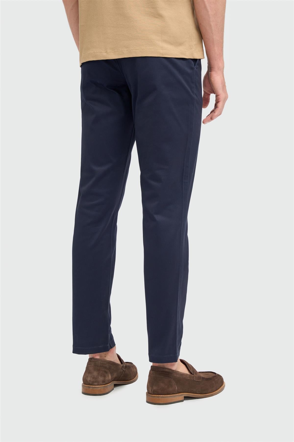 Dakota Navy Chino