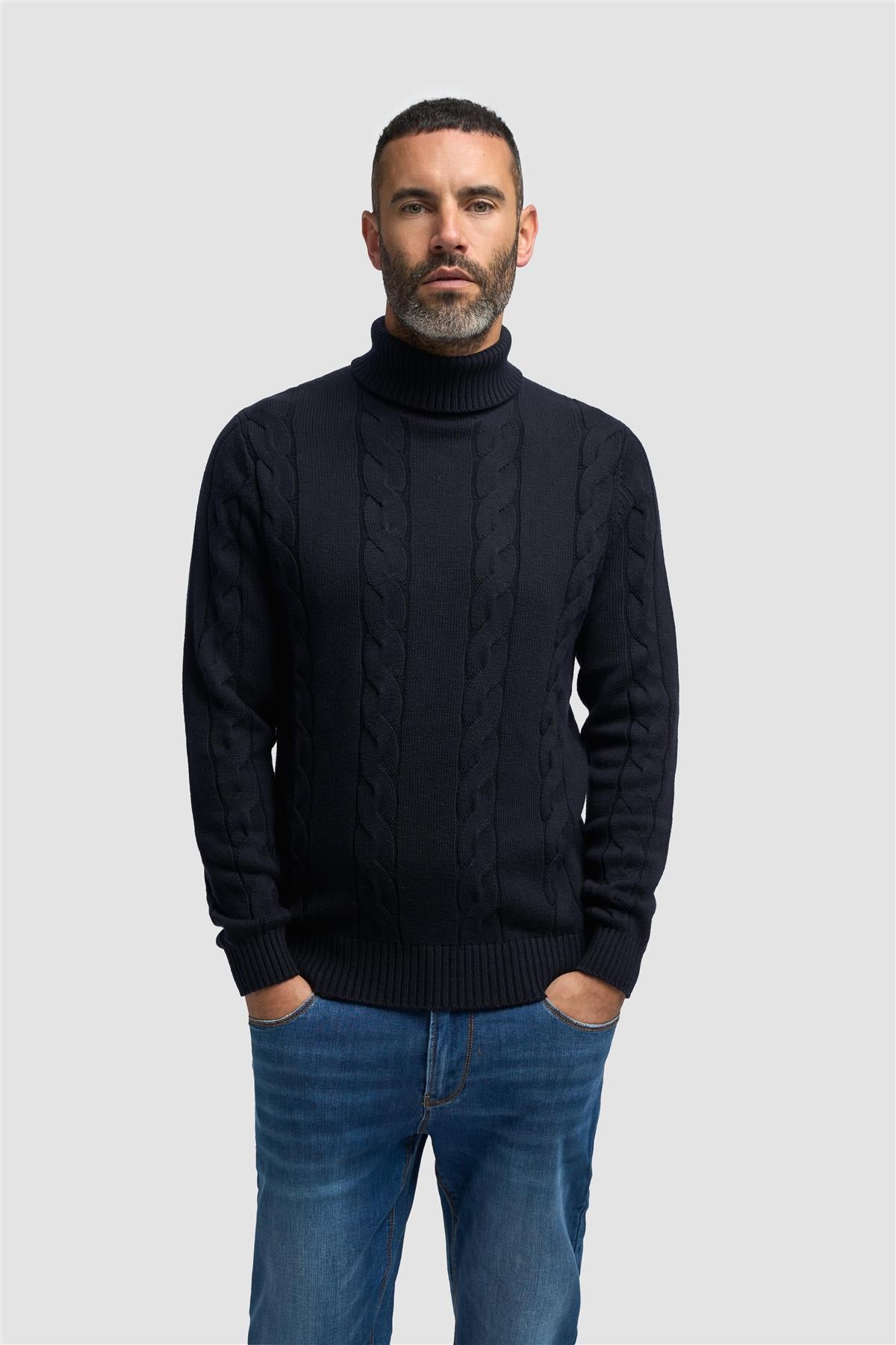 Archie Roll Neck