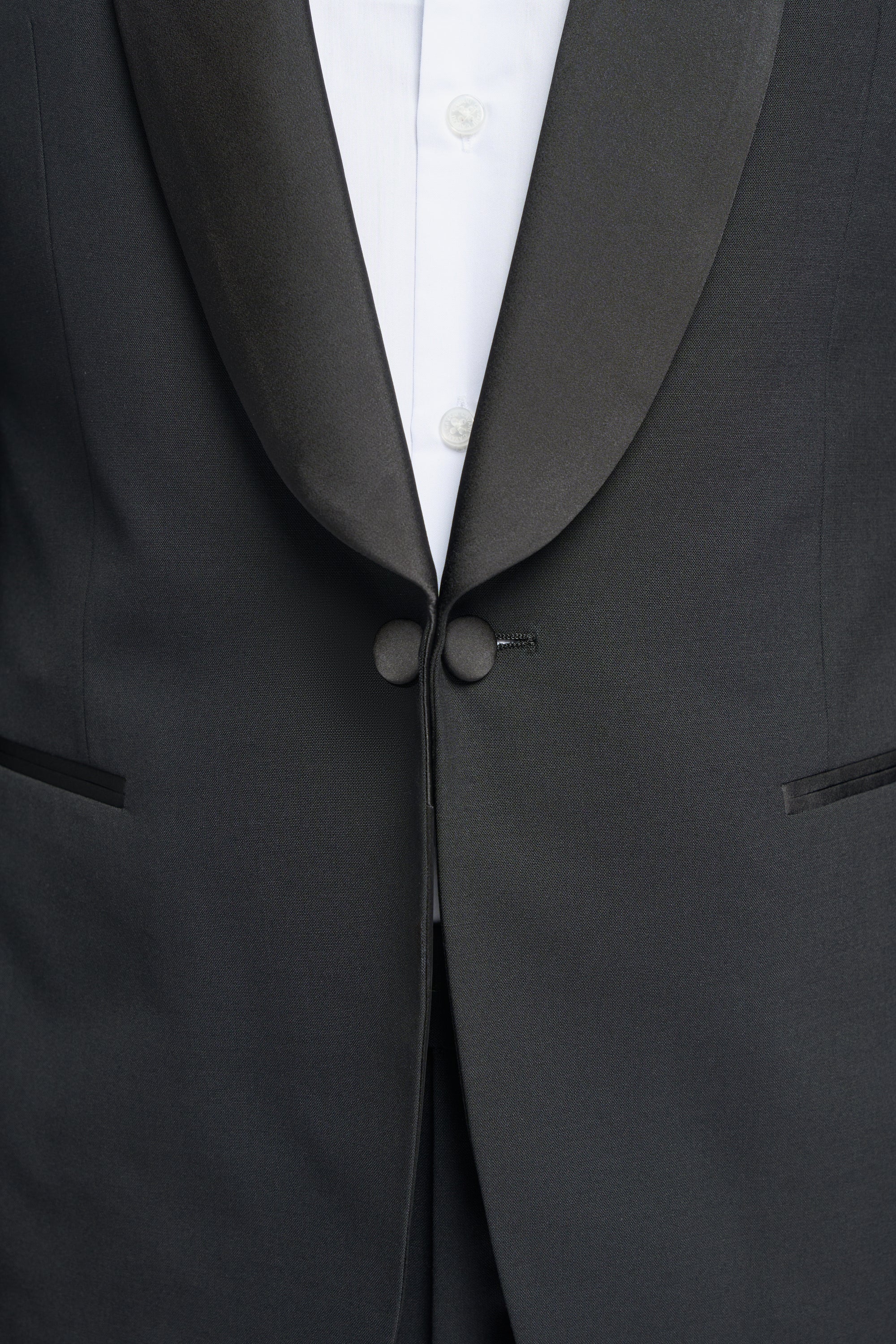 Aspen Black Two Piece Suit