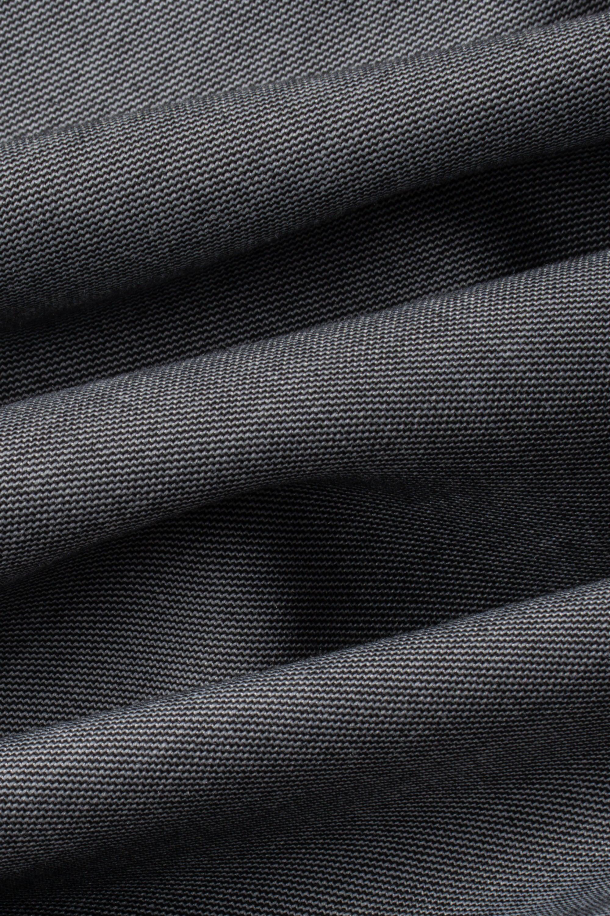 Reegan grey regular three piece suit fabric swatch