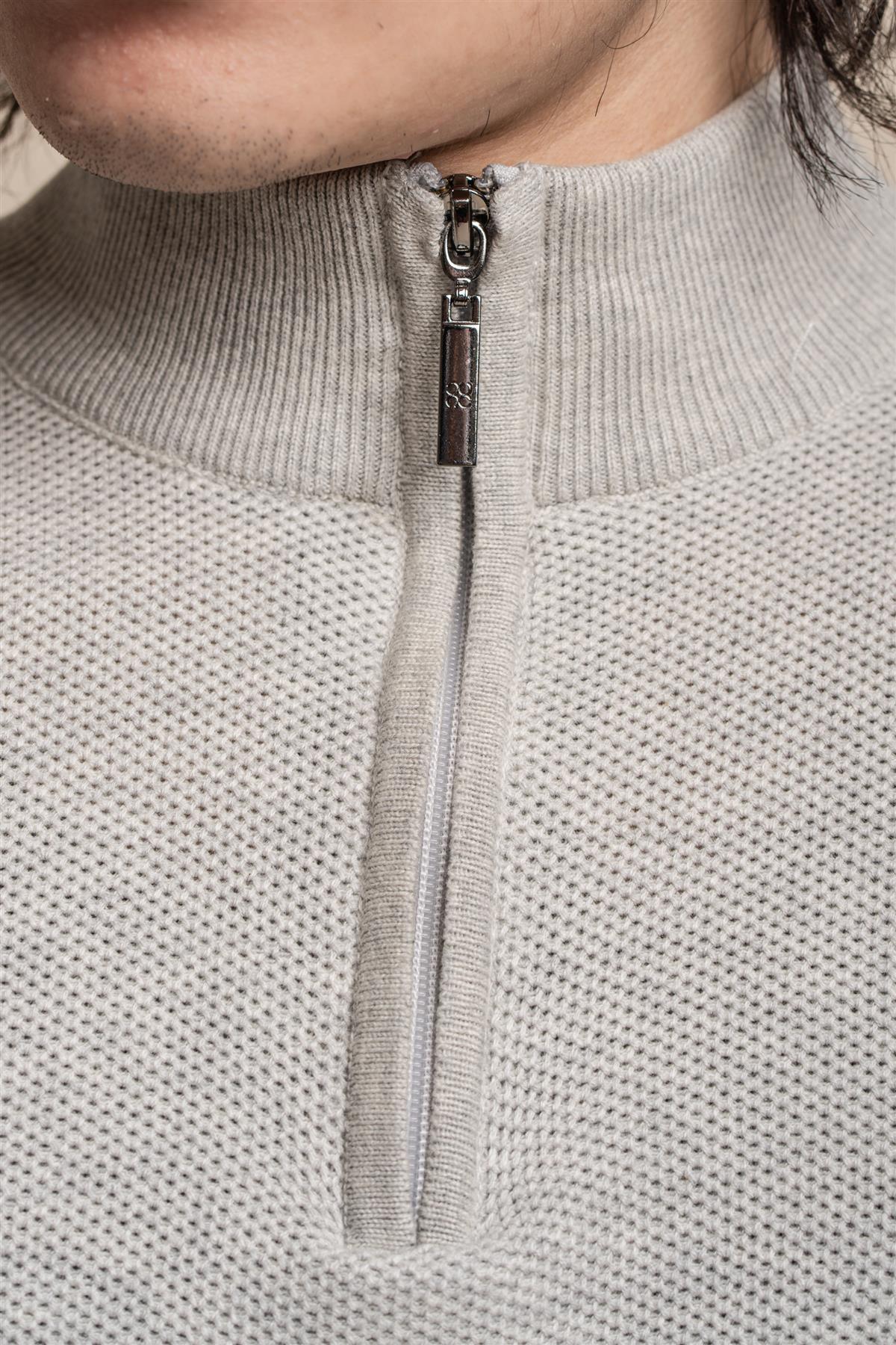 Kyle mid grey half zip knitwear front detail