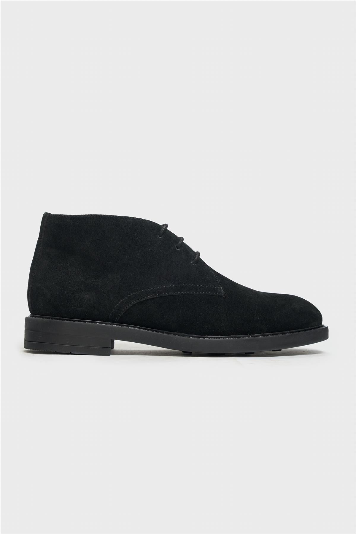 Fernando Black Lace Up Suede Chukka Boot