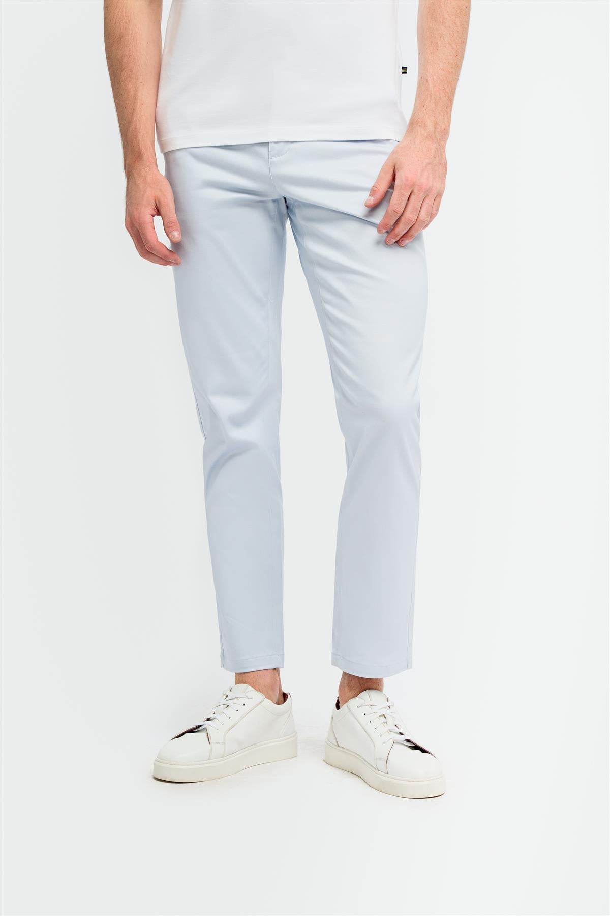 Dakota Arctic Chino