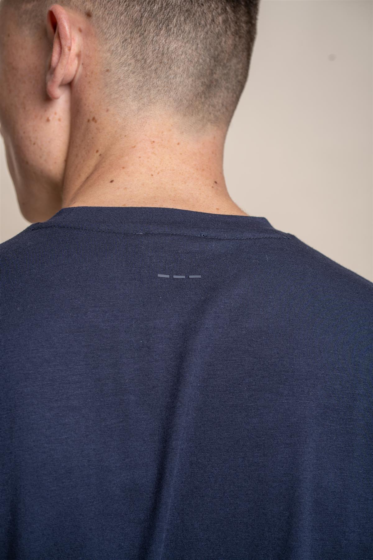 Bogart navy T-shirt back detail